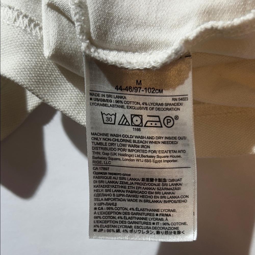 Banana Republic Cream Polo with Blue Accents - Picture 5 of 5
